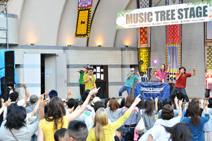 MUSIC TREE STAGE