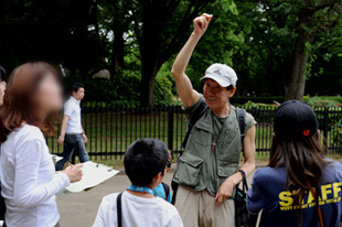 公園の 生きもの たんけん隊講師：中山 康夫さん