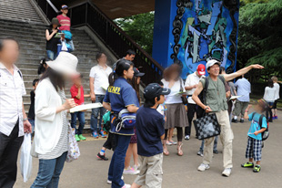 公園の 生きもの たんけん隊講師：中山 康夫さん