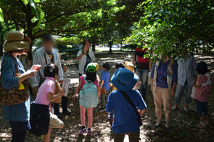 公園の 生きもの たんけん隊講師：橋本 浩基さん