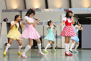 「つりビット」LIVEステージ