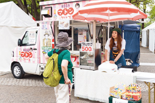 只見名物味付マトンケバブカフェ