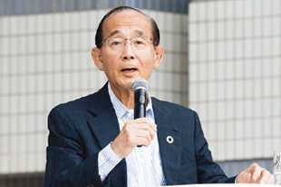 「COOL CHOICE」ステージ<br>原田義昭環境大臣・壇蜜 写真4