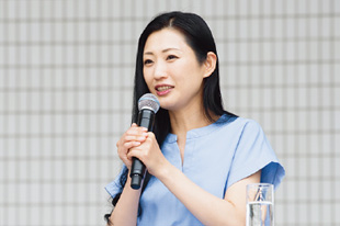 「COOL CHOICE」ステージ<br>原田義昭環境大臣・壇蜜 写真5