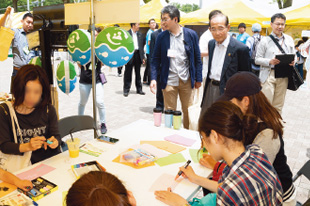 原田義昭環境大臣　視察 写真4